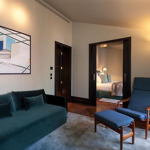 Suite Standarde
